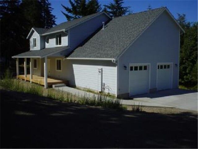 Property Photo:  8101 Meyerwood Lane NE  WA 98311 