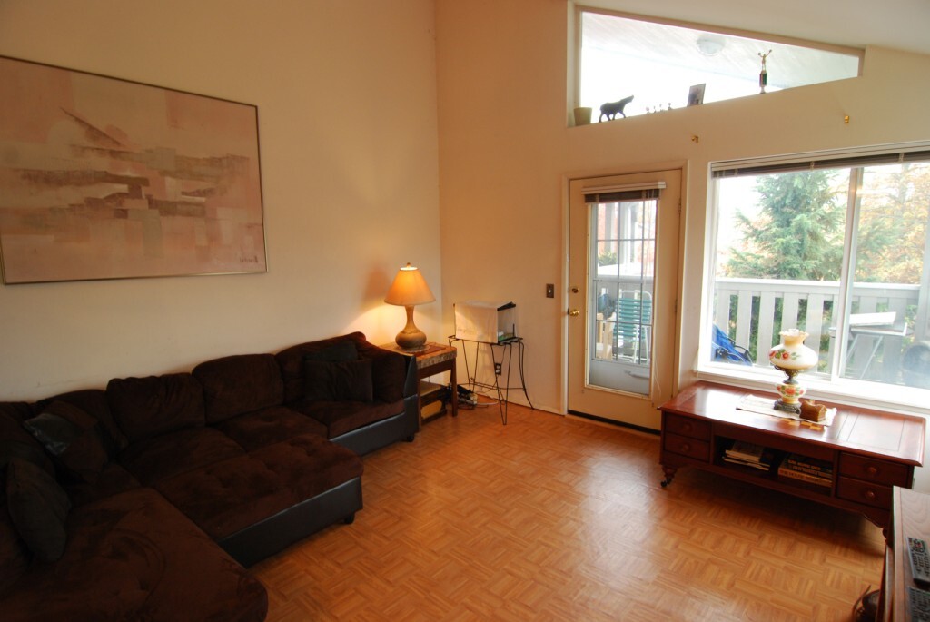 Property Photo: 5030 Festival Blvd 2D WA 98226
