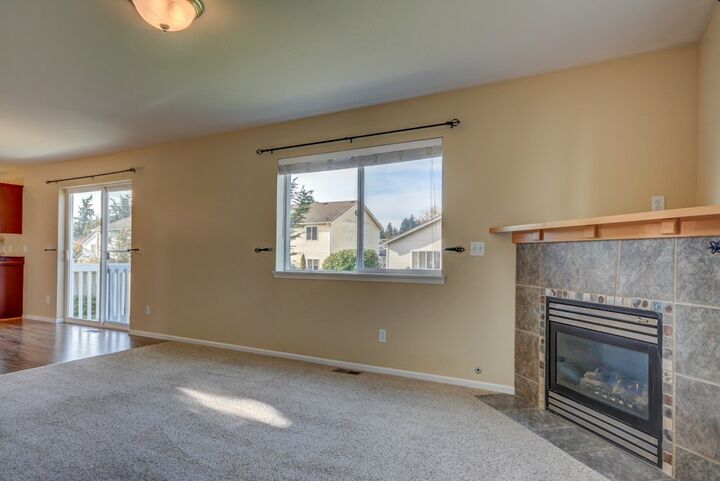 Property Photo:  43 SW Eston Ct  WA 98277 