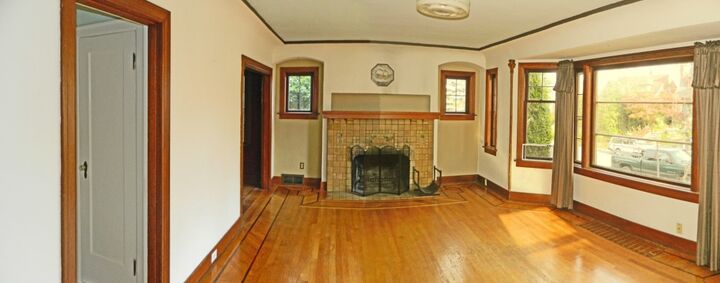 Property Photo:  611  Pennsylvania Avenue  WA 98337 