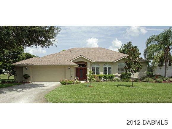 Property Photo: 1913 Southcreek Boulevard FL 32128