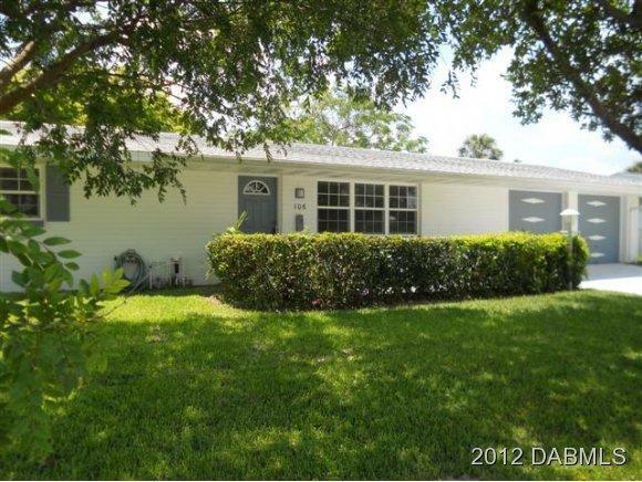 Property Photo: 106 Amsden Road FL 32176
