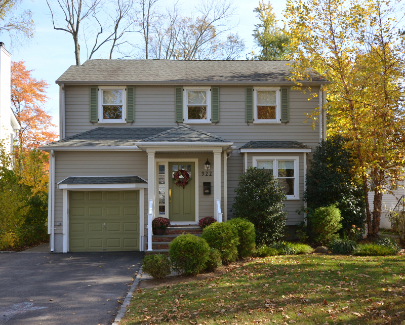 Property Photo:  922 Coolidge St  NJ 07090 