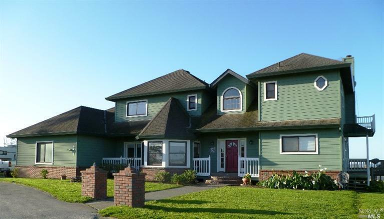 Property Photo: 4201 Bloomfield Road CA 95472
