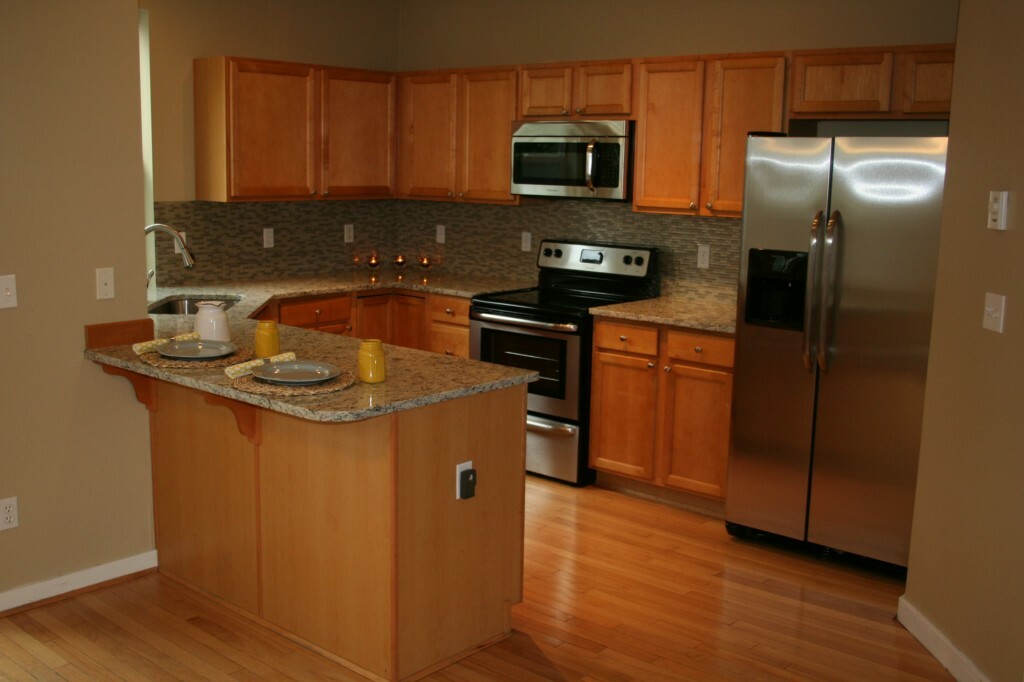 Property Photo: 3817 S Holly Park Dr WA 98118