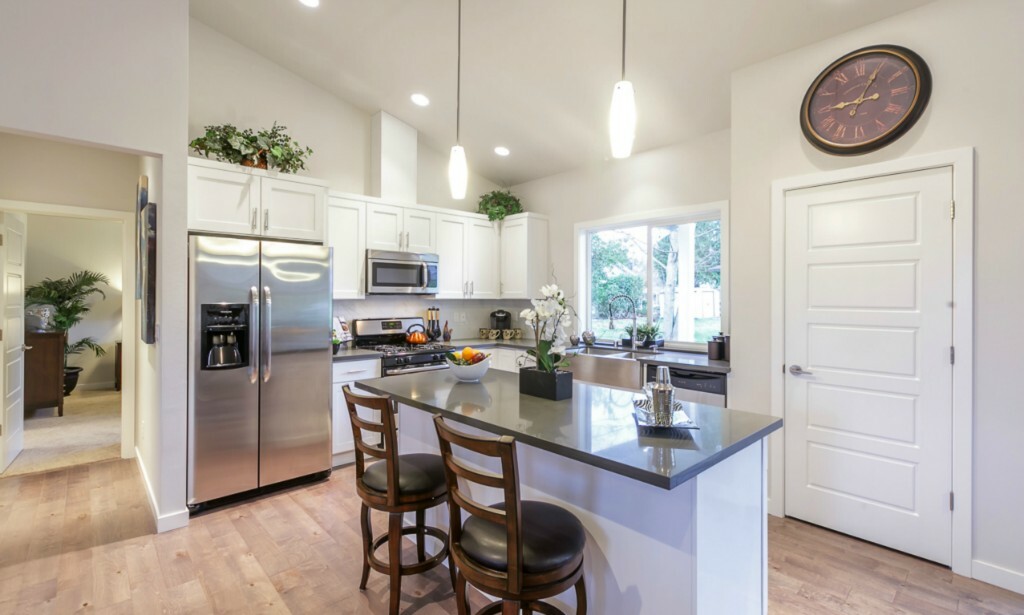 Property Photo: 313 Melrose Place WA 98282