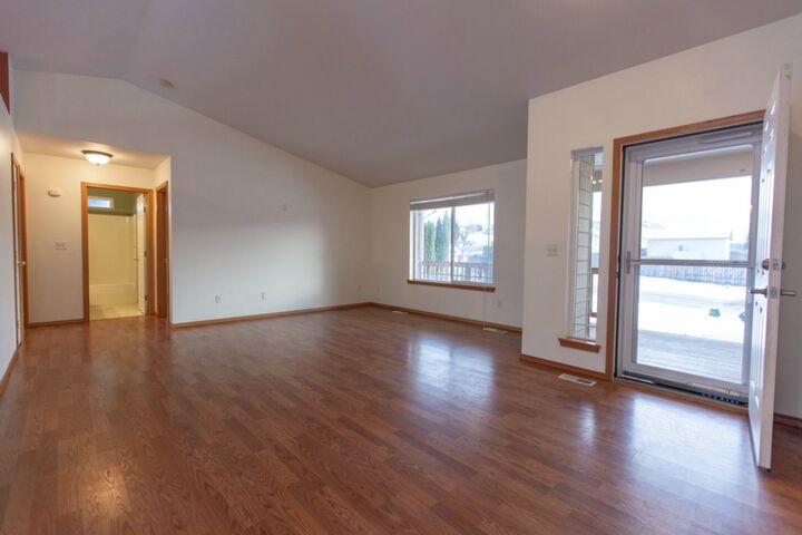 Property Photo:  1723 Bluegrass Ave  WA 98802 