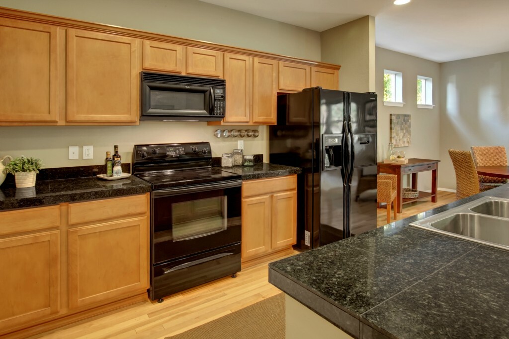 Property Photo: 24112 SE 20th St WA 98075