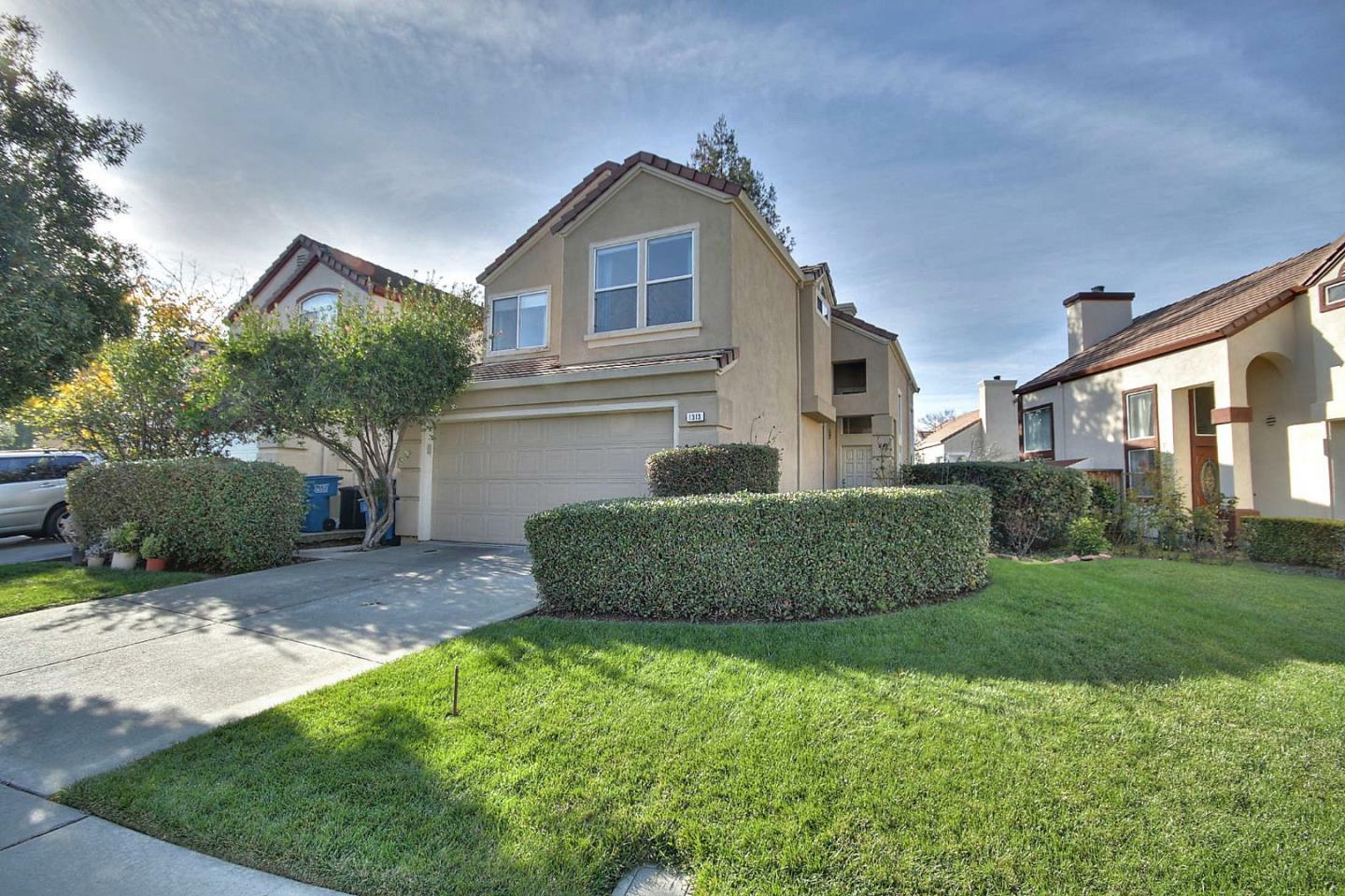 Property Photo:  1313 Elkwood Drive  CA 95035 