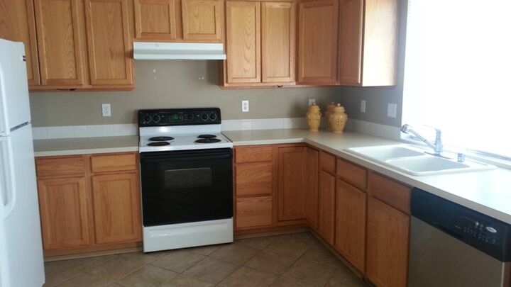 Property Photo:  9907 Greenleaf Lp SE  WA 98597 