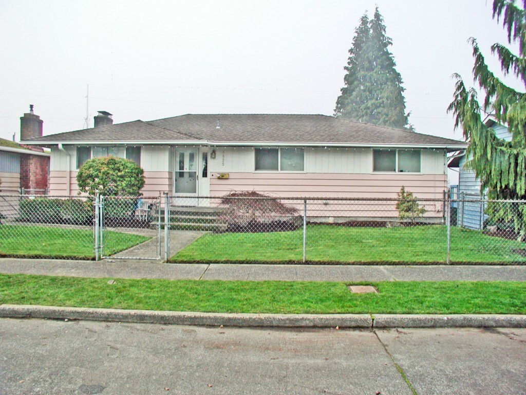 Property Photo:  8825 20th Ave SW  WA 98106 