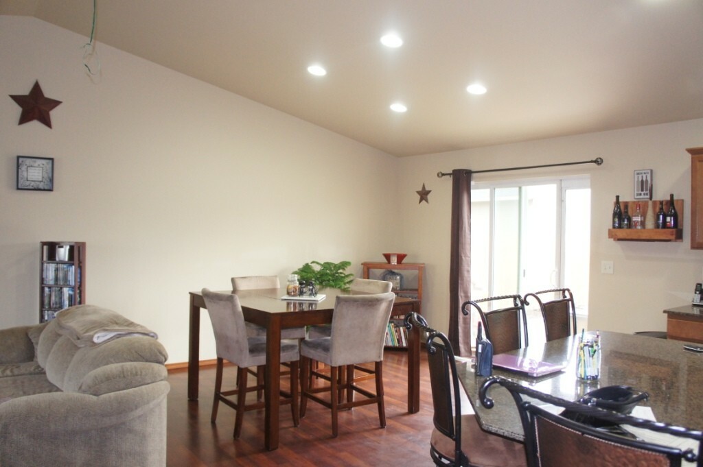 Property Photo:  2570 Noble Lp  WA 98802 