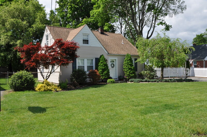 Property Photo:  16 Brookside Ave  NJ 07444 