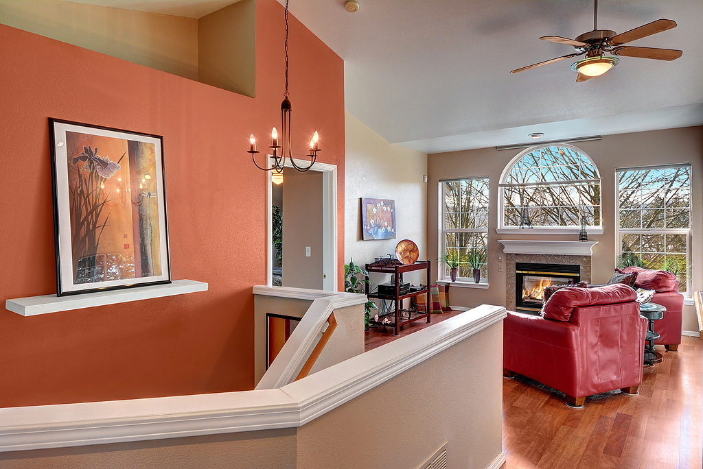Property Photo: 18629 NE 55th Wy WA 98052