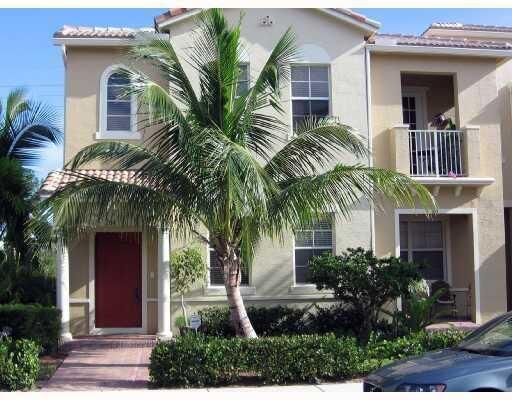 Property Photo:  135 Seagrape Drive 204  FL 33458 