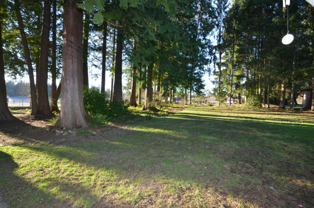 Property Photo:  21417 35th Ave SE  WA 98021 