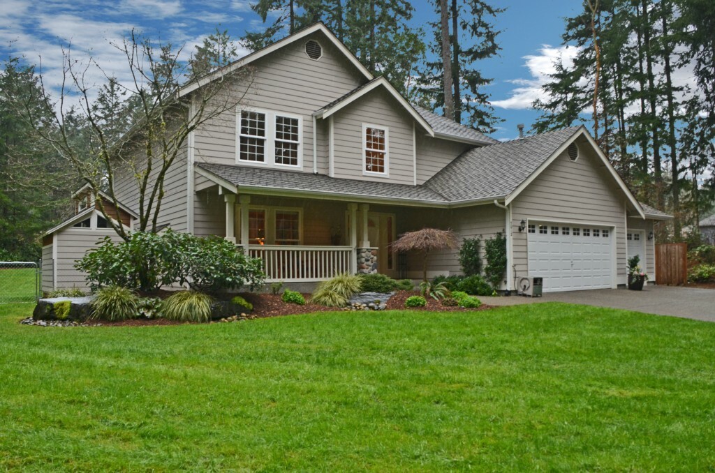 Property Photo:  7012 42nd St Ct NW  WA 98335 