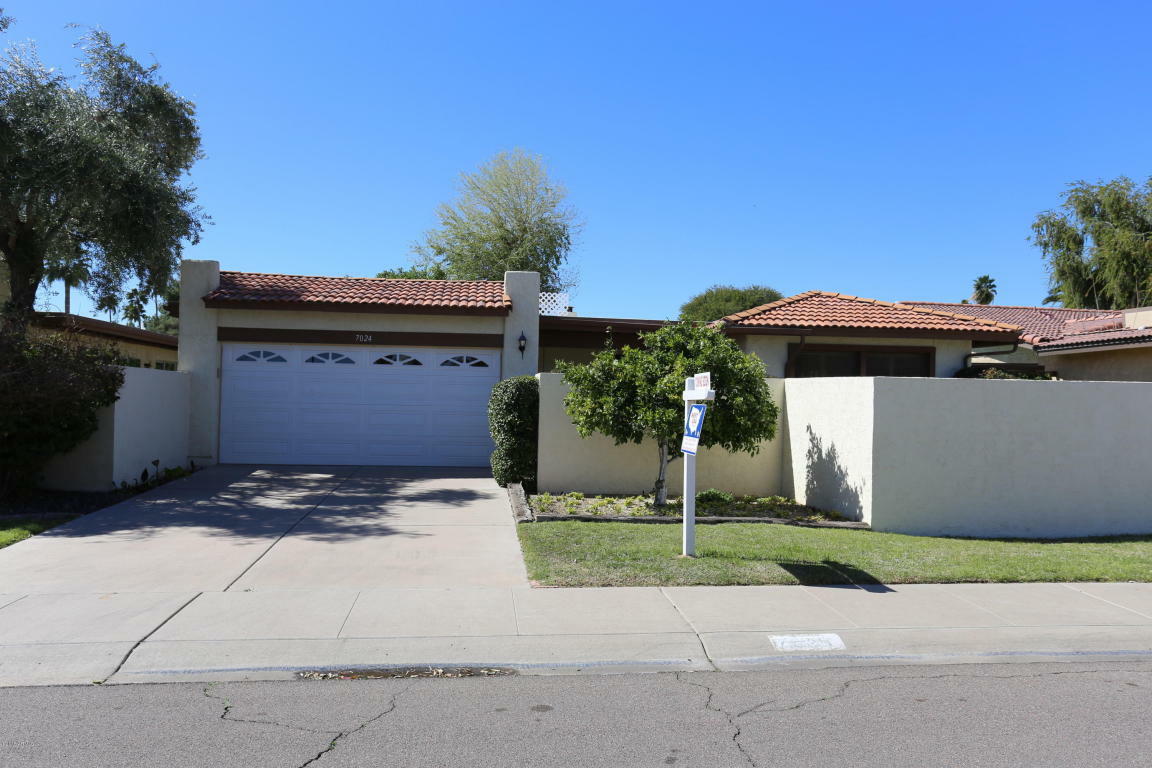 Property Photo:  7024 N Via De Amor --  AZ 85258 