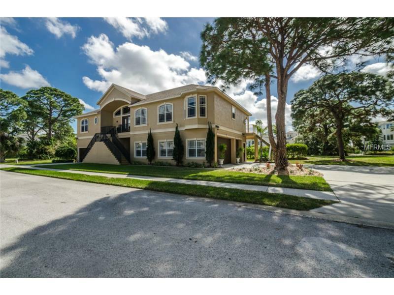 Property Photo: 2012 Harbour Watch Circle FL 34689