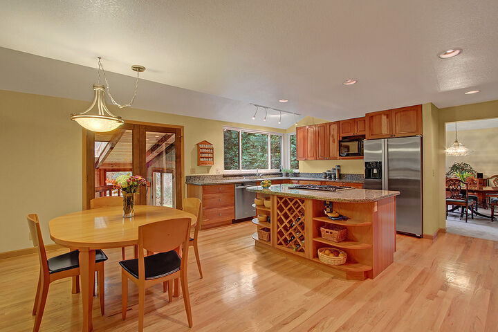 Property Photo:  20539 NE 162nd St  WA 98077 