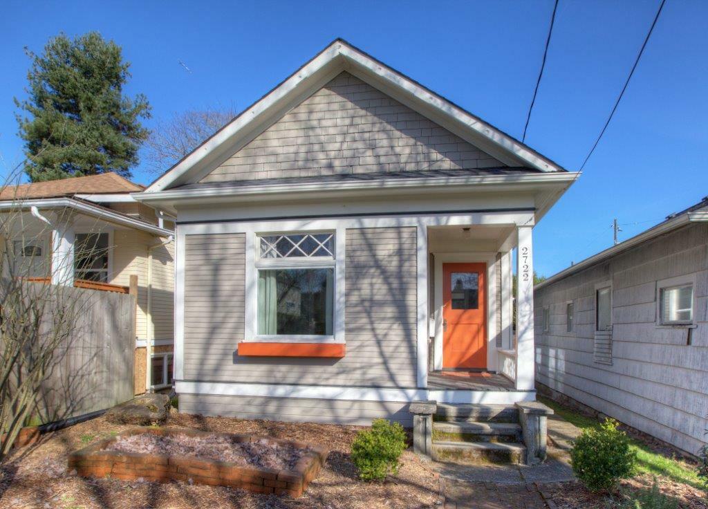 Property Photo: 2722 E Union St WA 98122