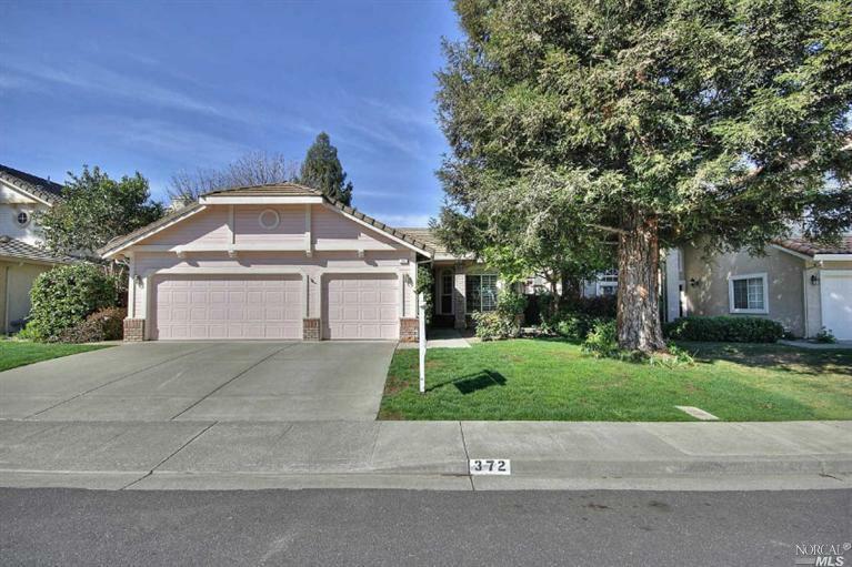 Property Photo:  372 Sussex Circle  CA 95687 