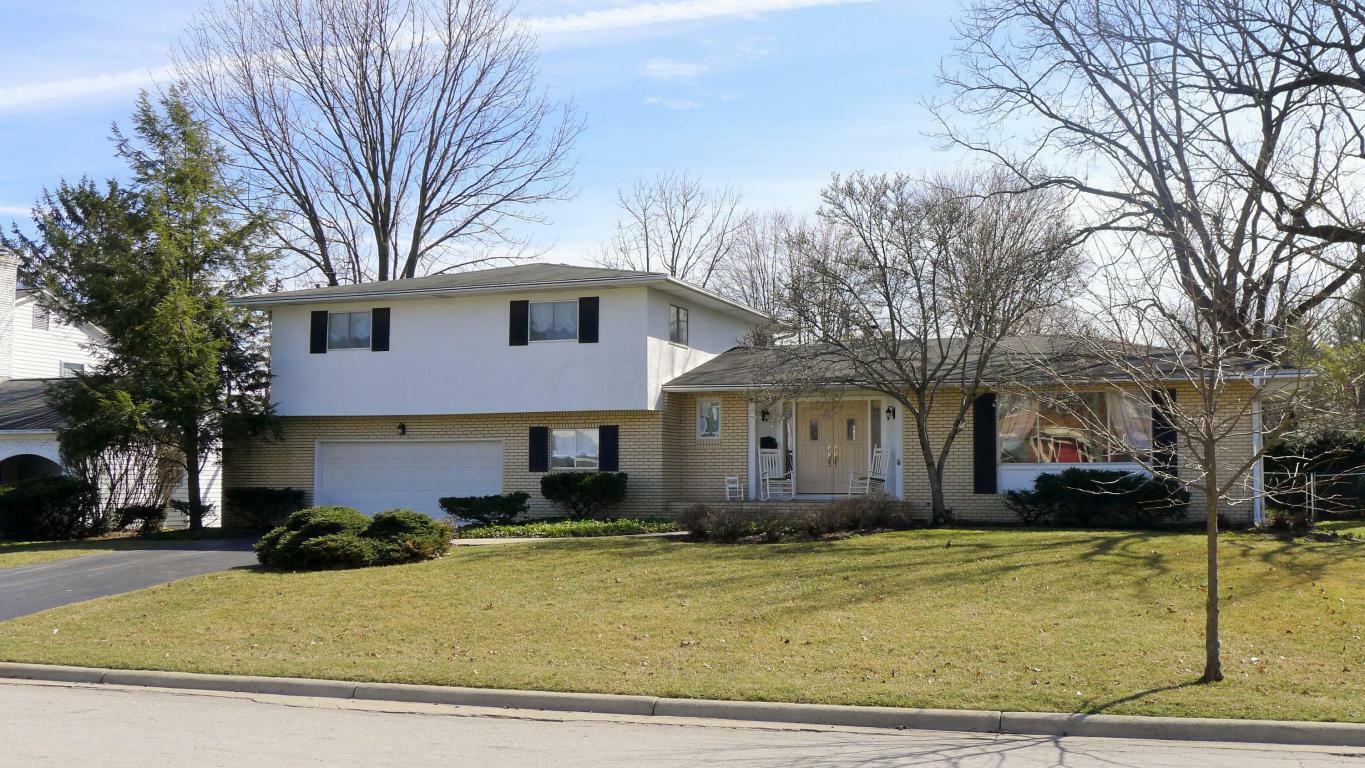 Property Photo:  755 Lauraland Drive S  OH 43214 