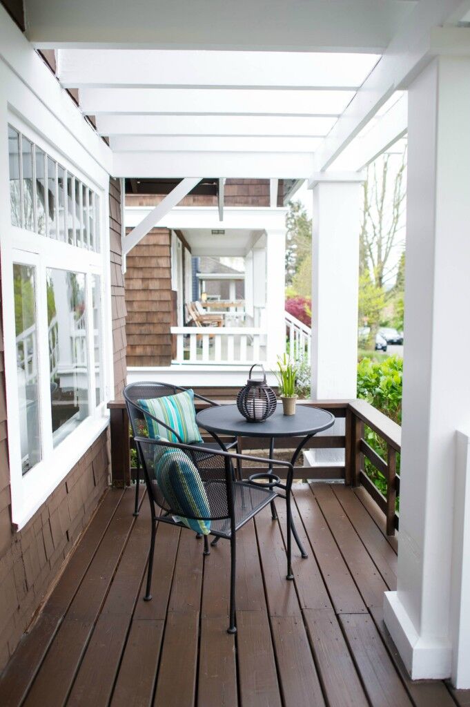 Property Photo: 5526 34th Ave NE WA 98105