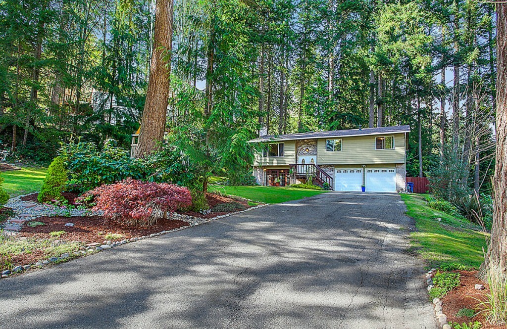 Property Photo:  17910 NE 156th St  WA 98072 