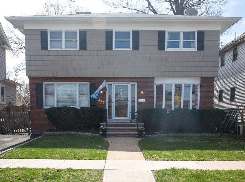 Property Photo:  433 Willow Ave  NJ 07027 