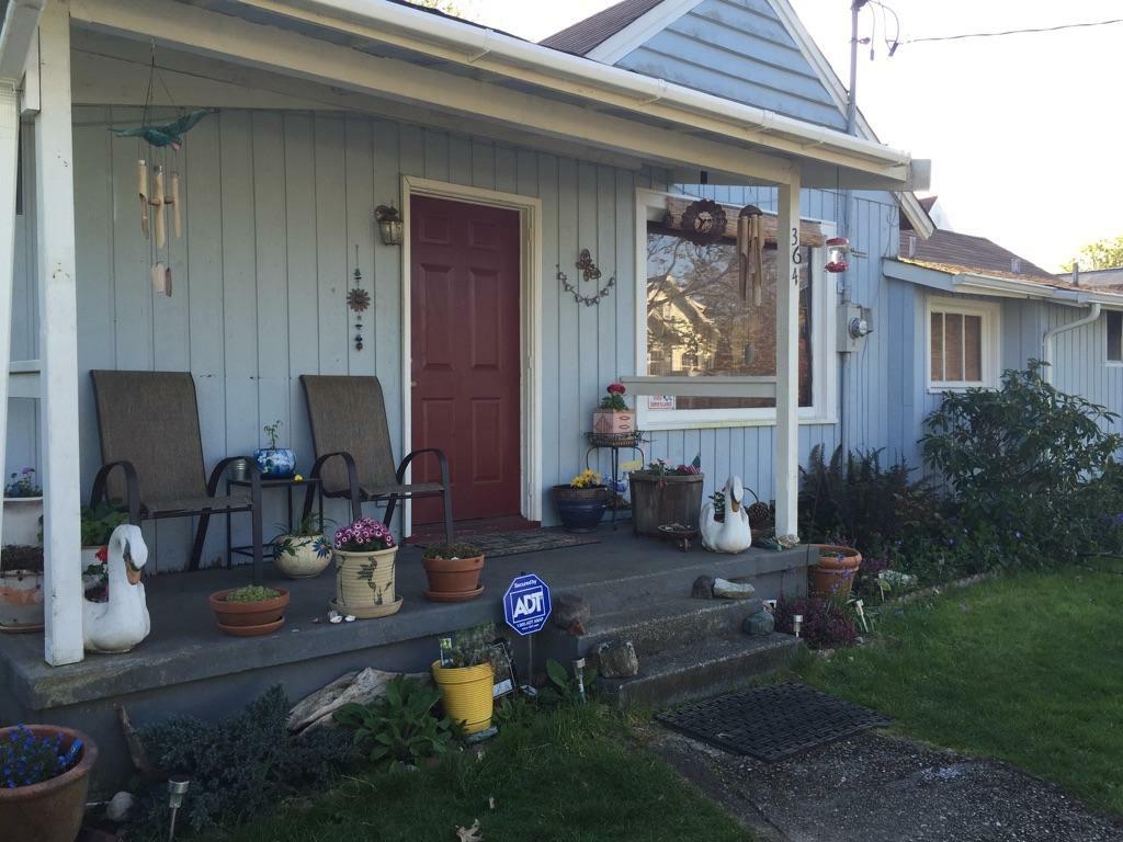 Property Photo:  364 Tracy Ave N  WA 98366 