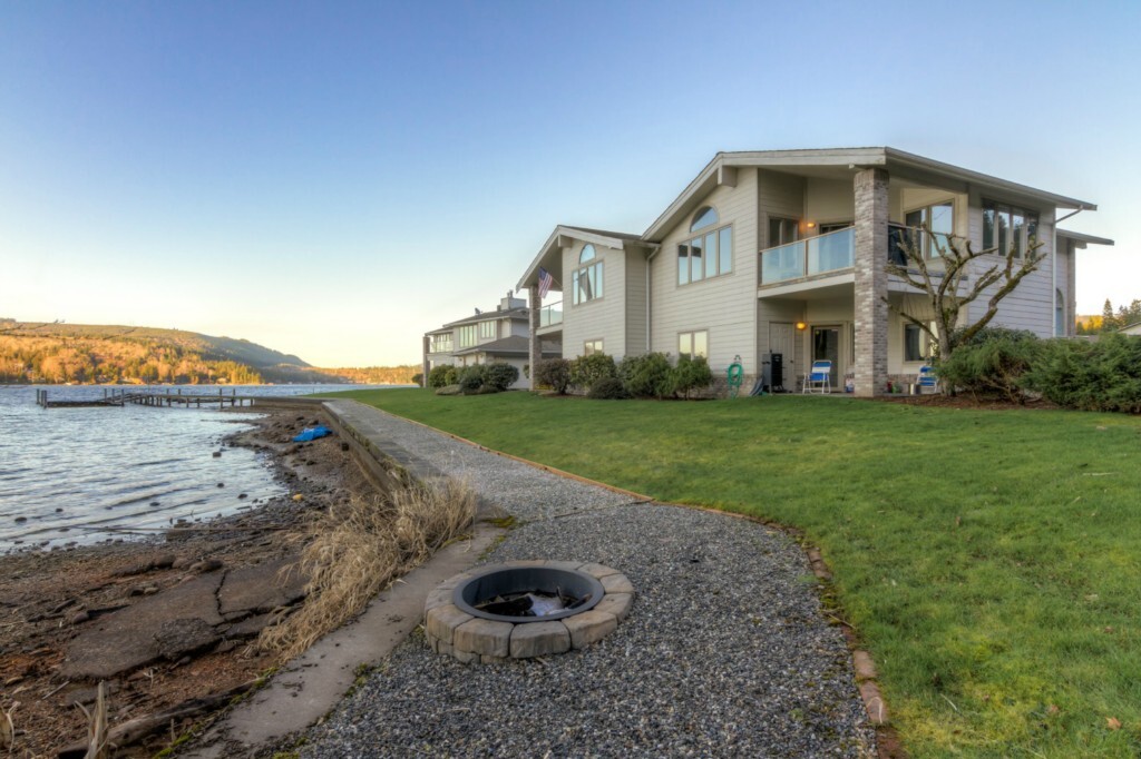 Property Photo: 2688 Lake Whatcom Blvd WA 98229