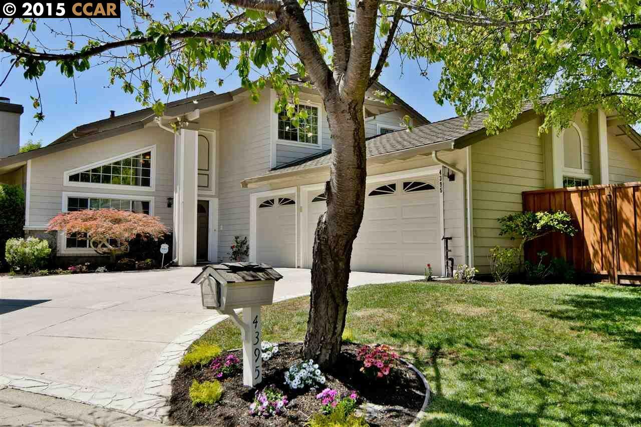 Property Photo: 4395 Canyon Crest Rd W CA 94582