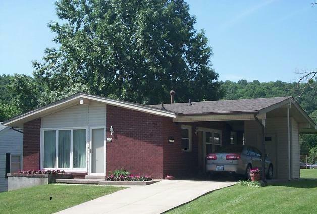 Property Photo:  110 Oaklawn Drive  KY 40601 