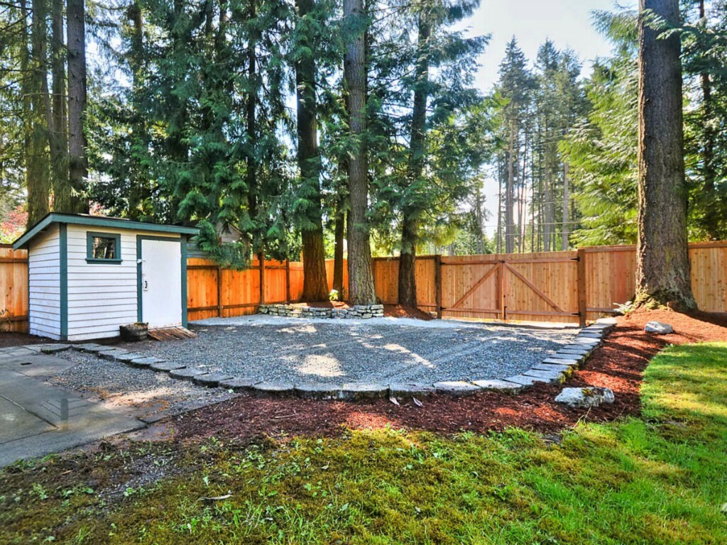 Property Photo:  19003 NE 165th Place  WA 98072 