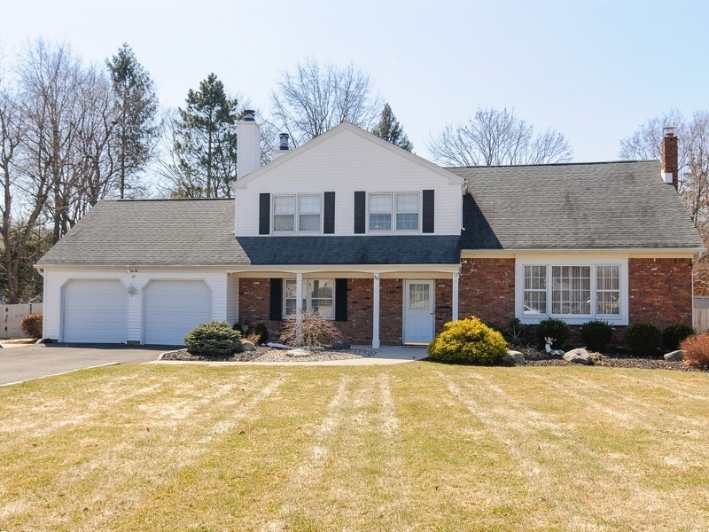 Property Photo: 60 Evelyn Ter NJ 07470