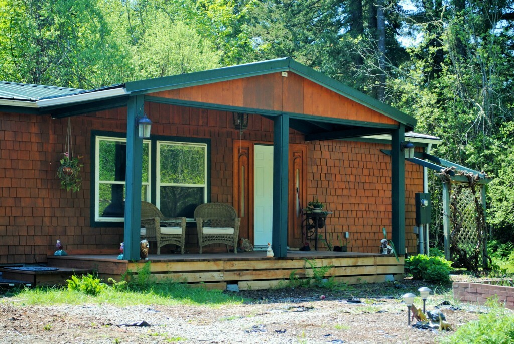 Property Photo:  914 Tipsoo Lp N  WA 98576 