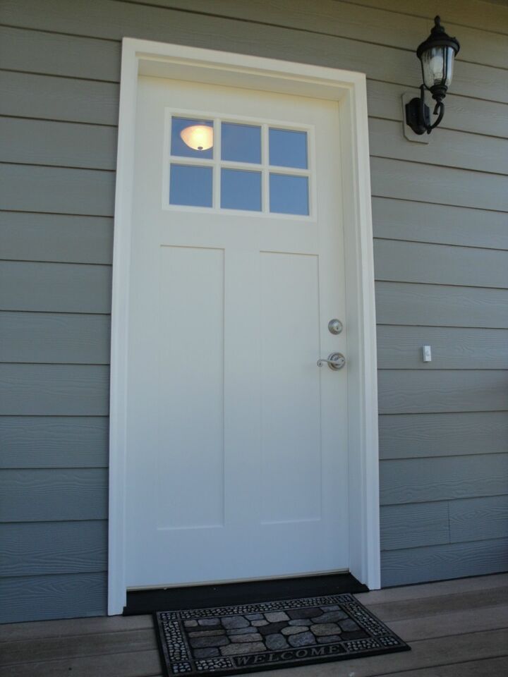 Property Photo:  210 16th St  WA 98230 