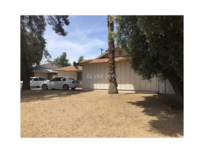 Property Photo:  2330  Capistrano Av  NV 89169 