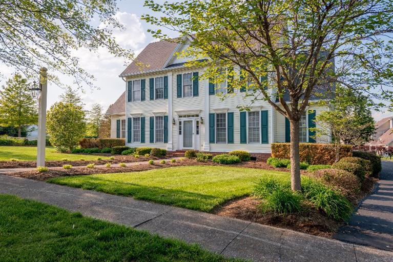 Property Photo: 100 Patrick Henry Court KY 40422