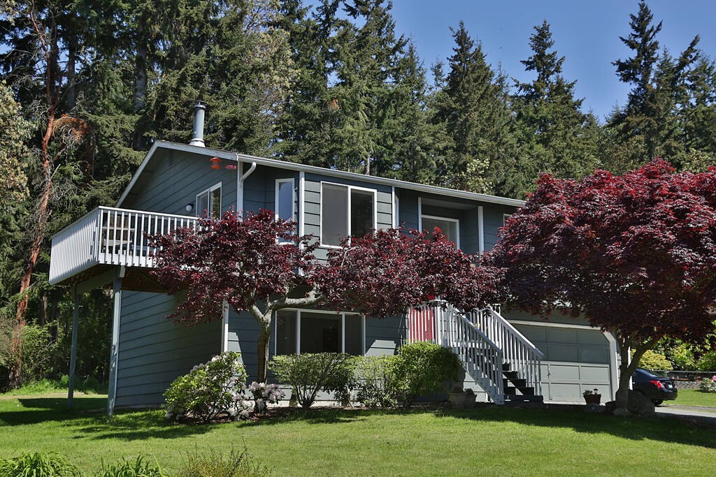 Property Photo:  585 Dolphin Dr  WA 98249 