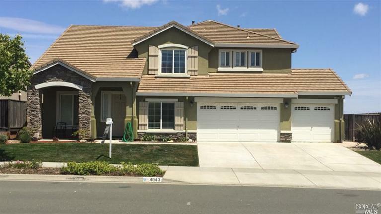 Property Photo: 4943 Ridgefield Circle CA 94534