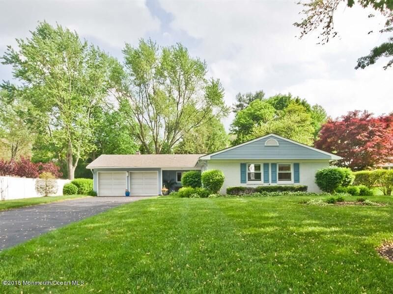 Property Photo:  9 Hastings Road  NJ 07746 