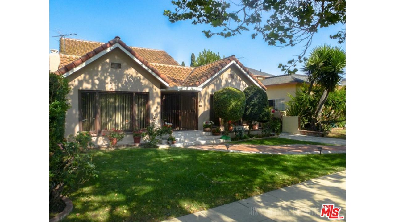 318 S Sycamore Ave  Los Angeles CA 90036 photo