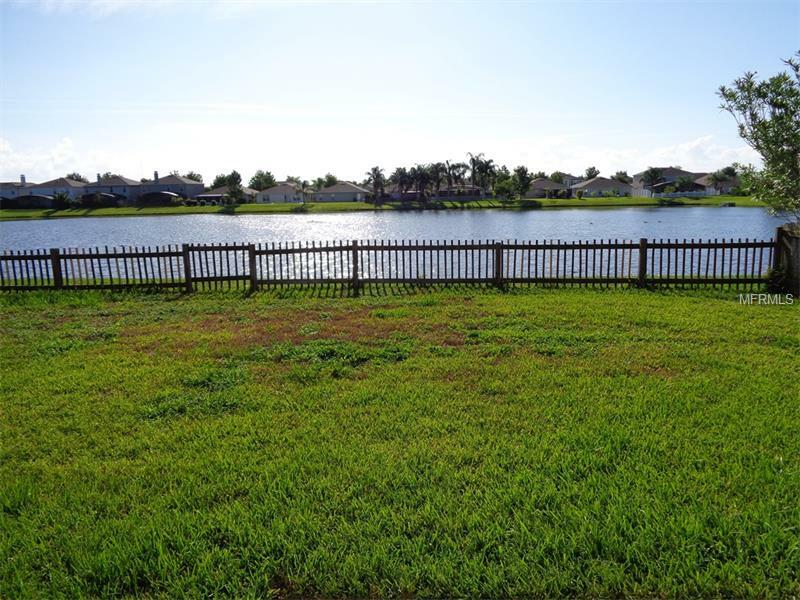 Property Photo:  749 Bristol Forest Way  FL 32828 