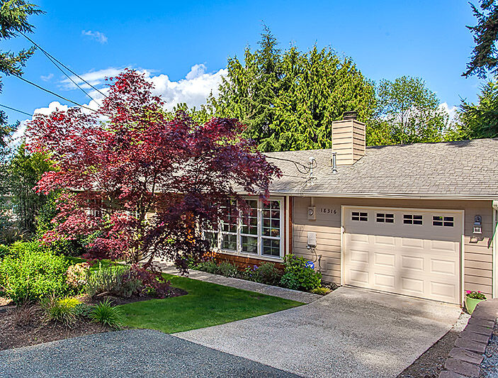 18316 25th Ave NE  Lake Forest Park WA 98155 photo