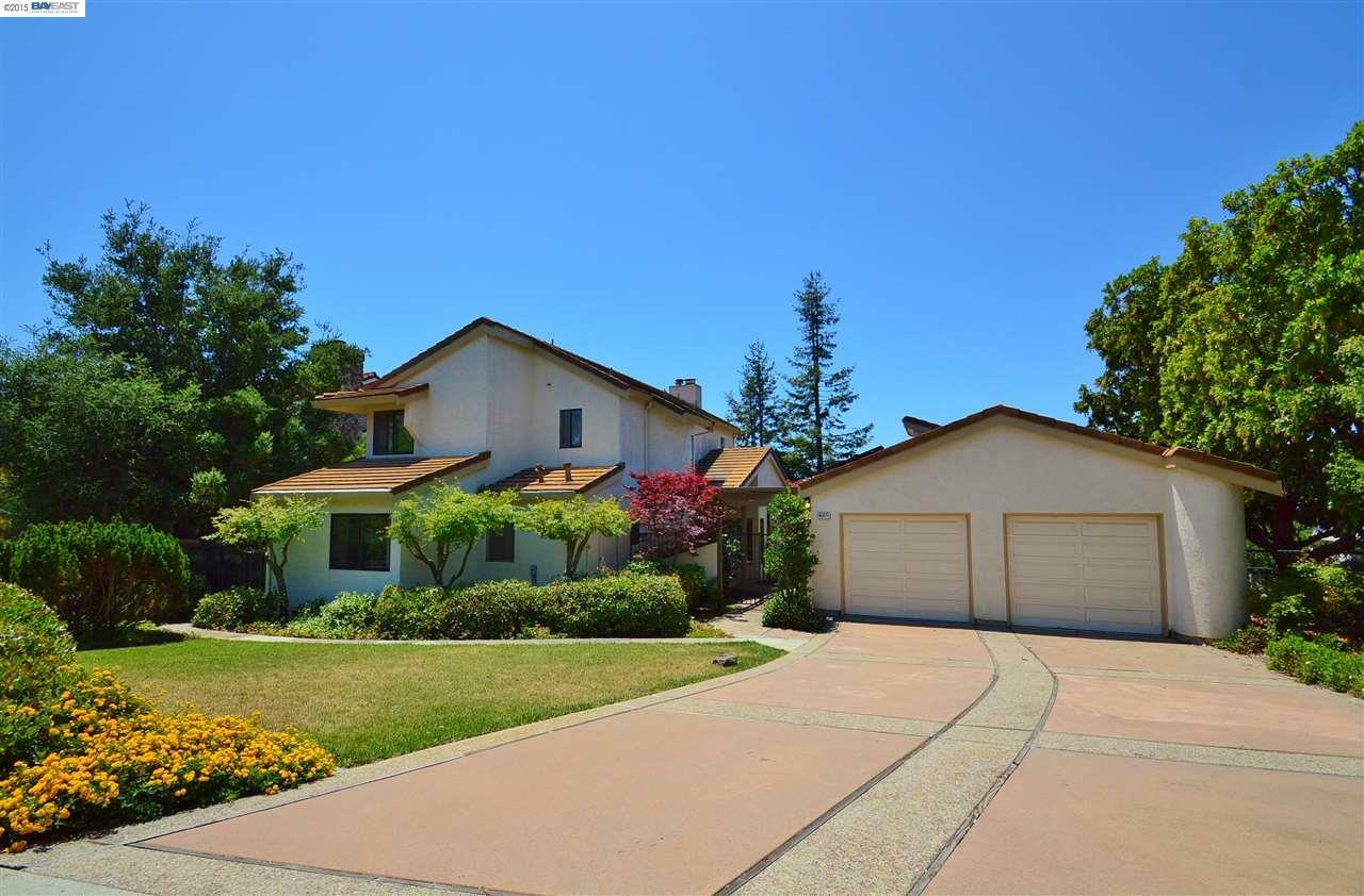 Property Photo:  46675 Windmill Dr  CA 94539 