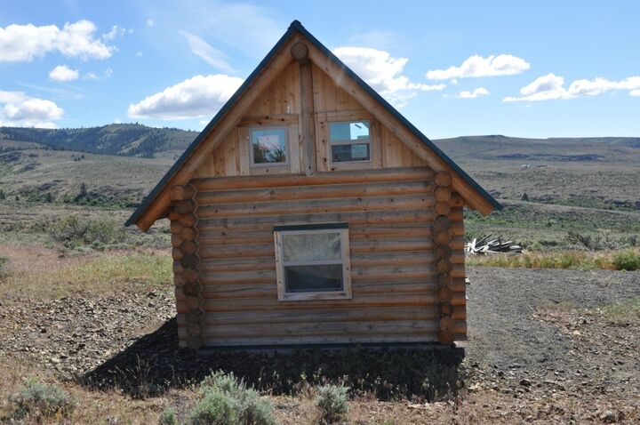 Property Photo: 1 Colockum Rd WA 98926