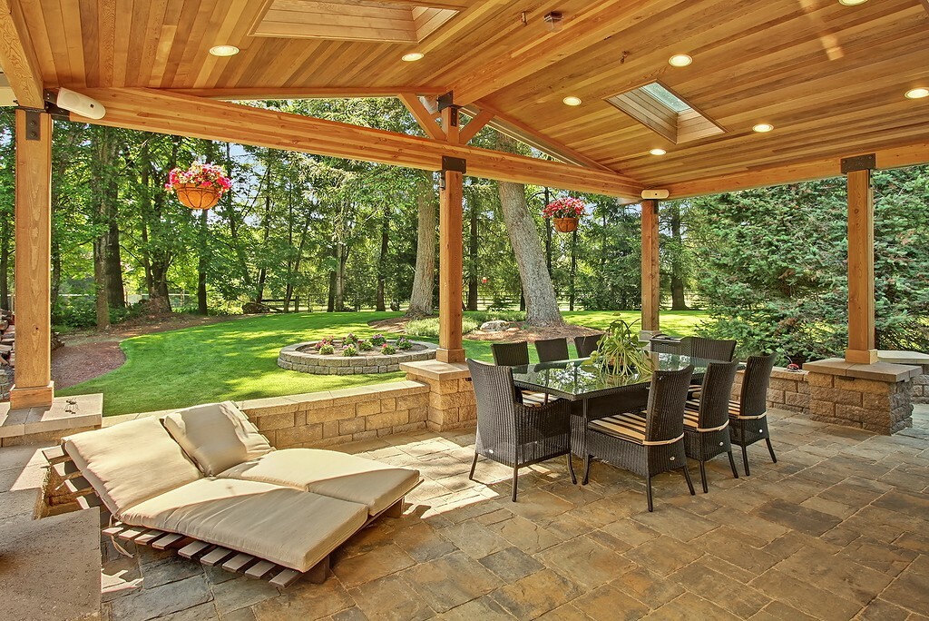Property Photo: 22005 NE 143rd St WA 98077