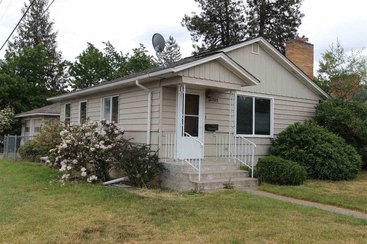 Property Photo: 3703 S Latawah St WA 99203